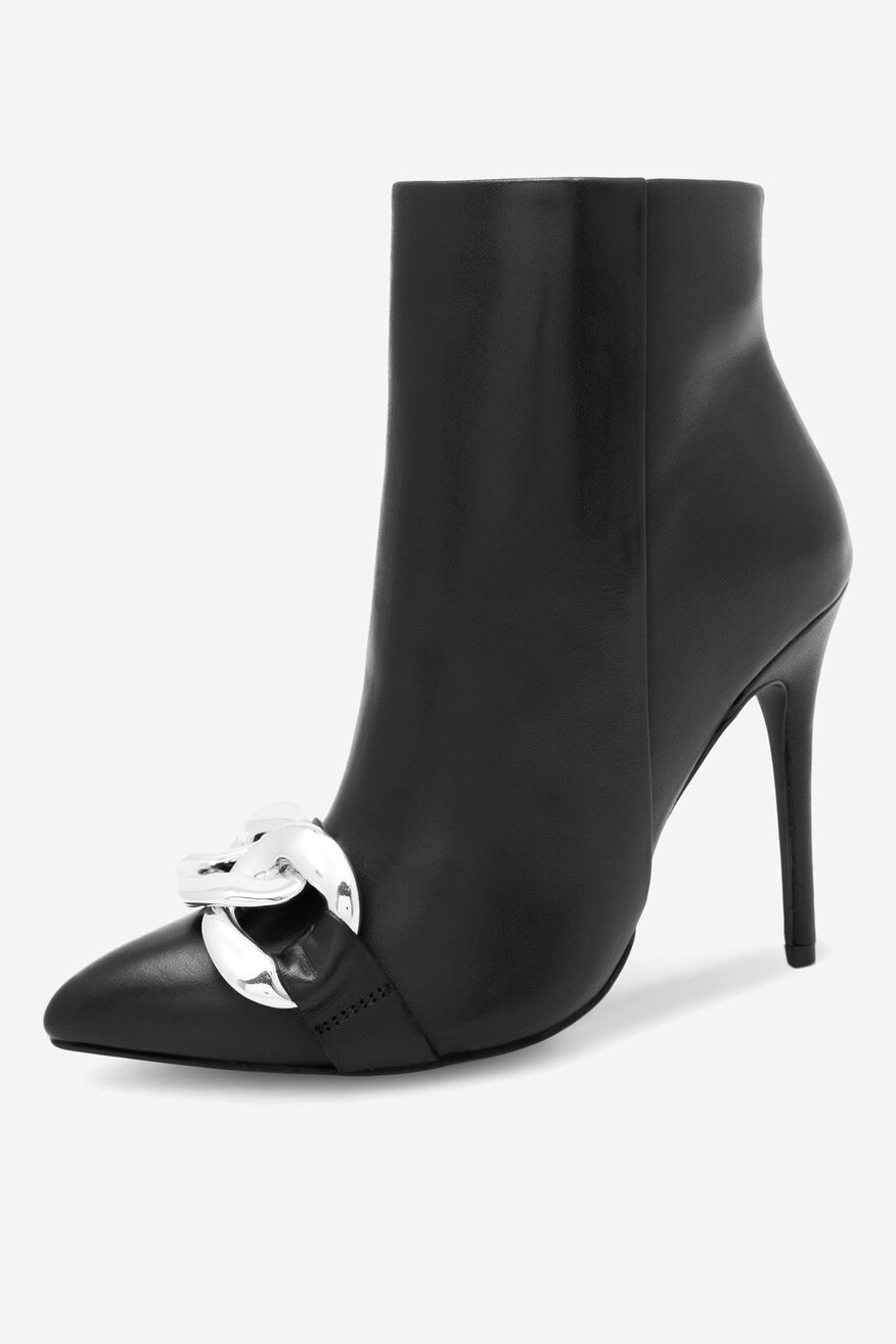 Botki skórzane na szpilce