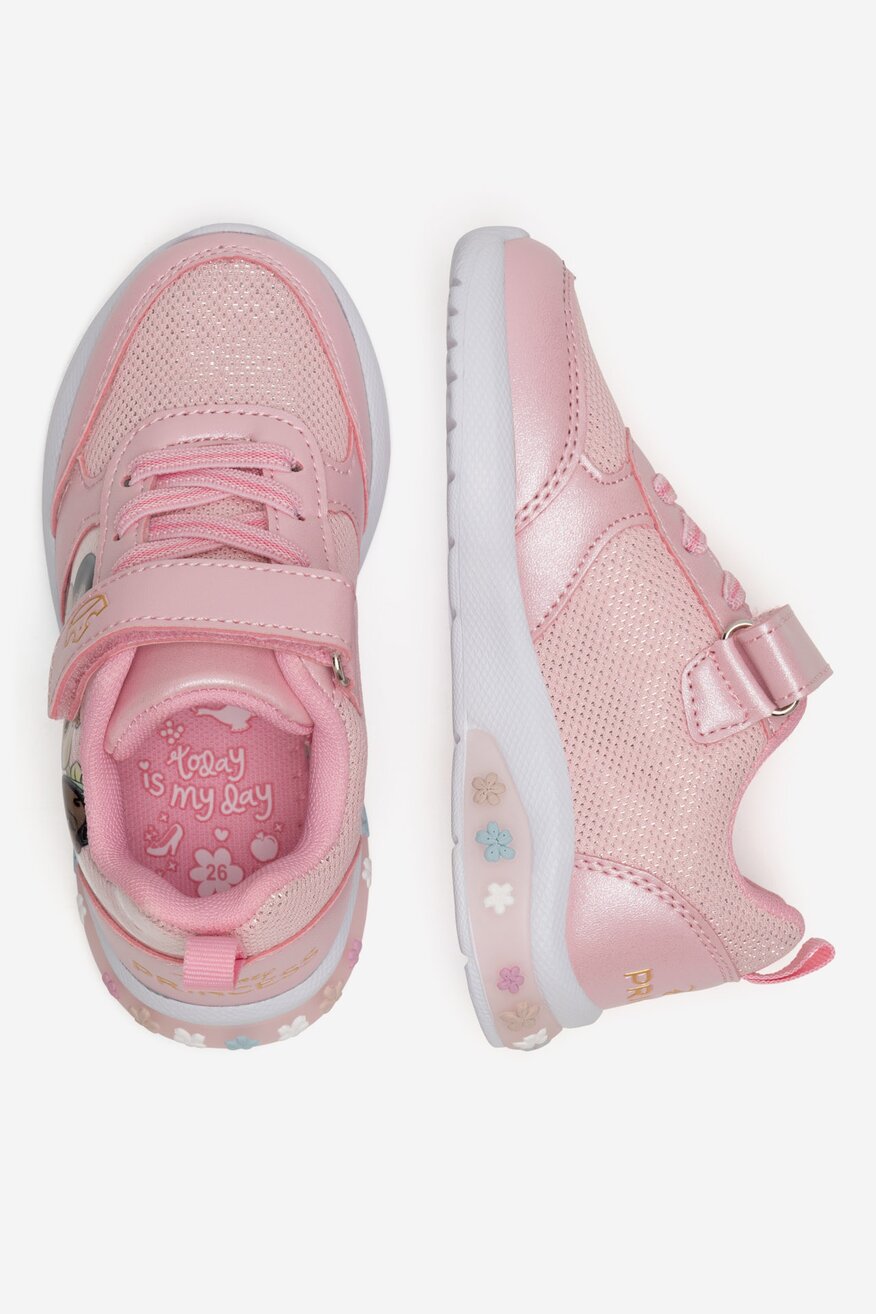 Buty sportowe z migającymi diodami