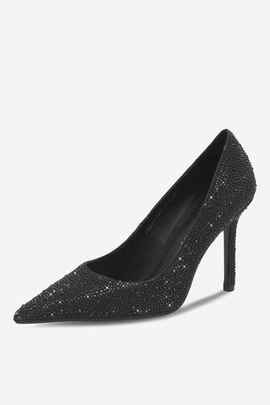 Czółenka skórzane na szpilce