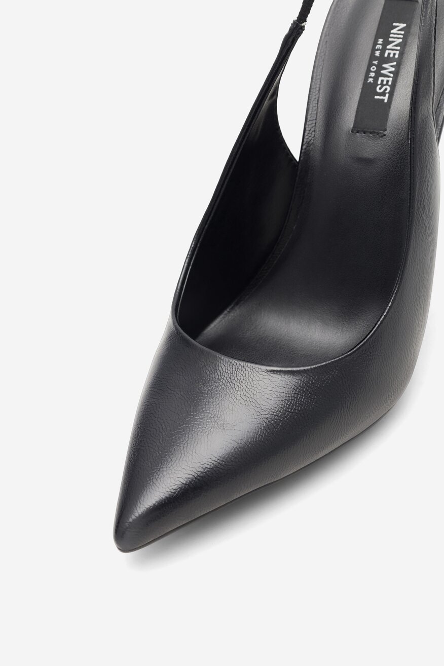 Czółenka na szpilce