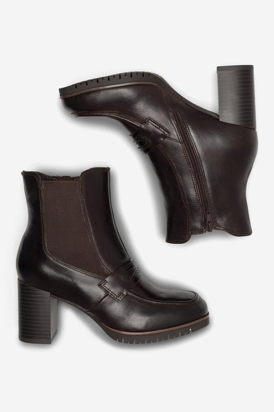 Botki skórzane na słupku