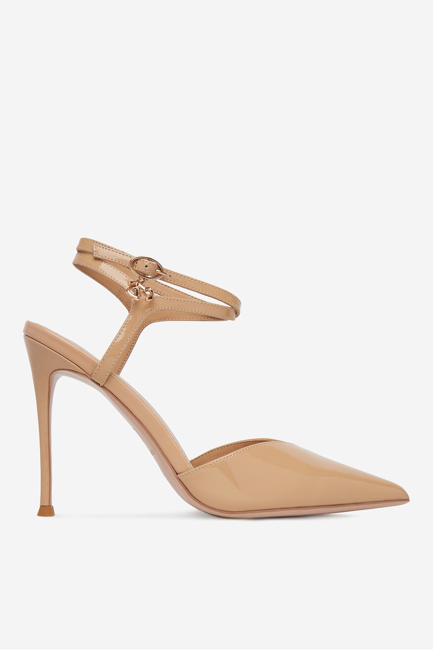 Czółenka skórzane