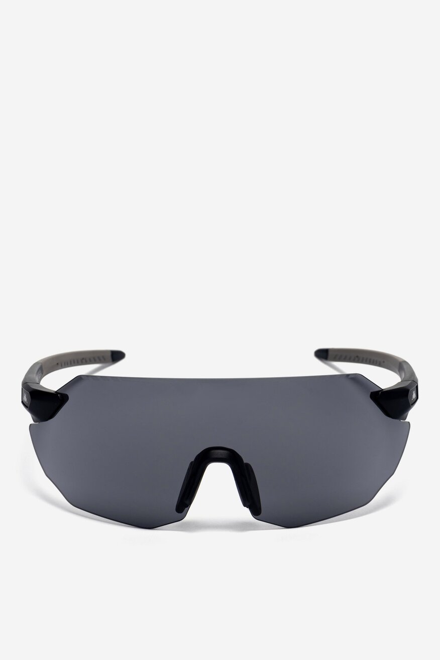 Okulary przeciwsłoneczne z filtrem UV-3