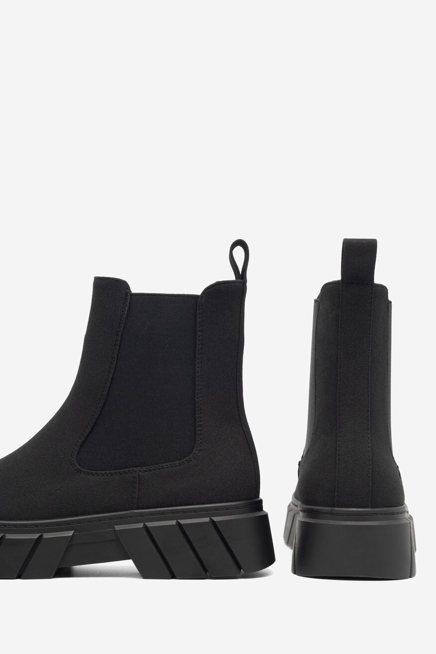 Sztyblety na platformie