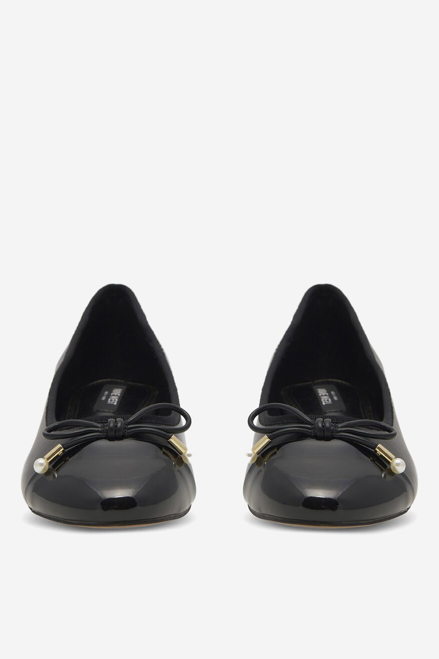 Czółenka na słupku