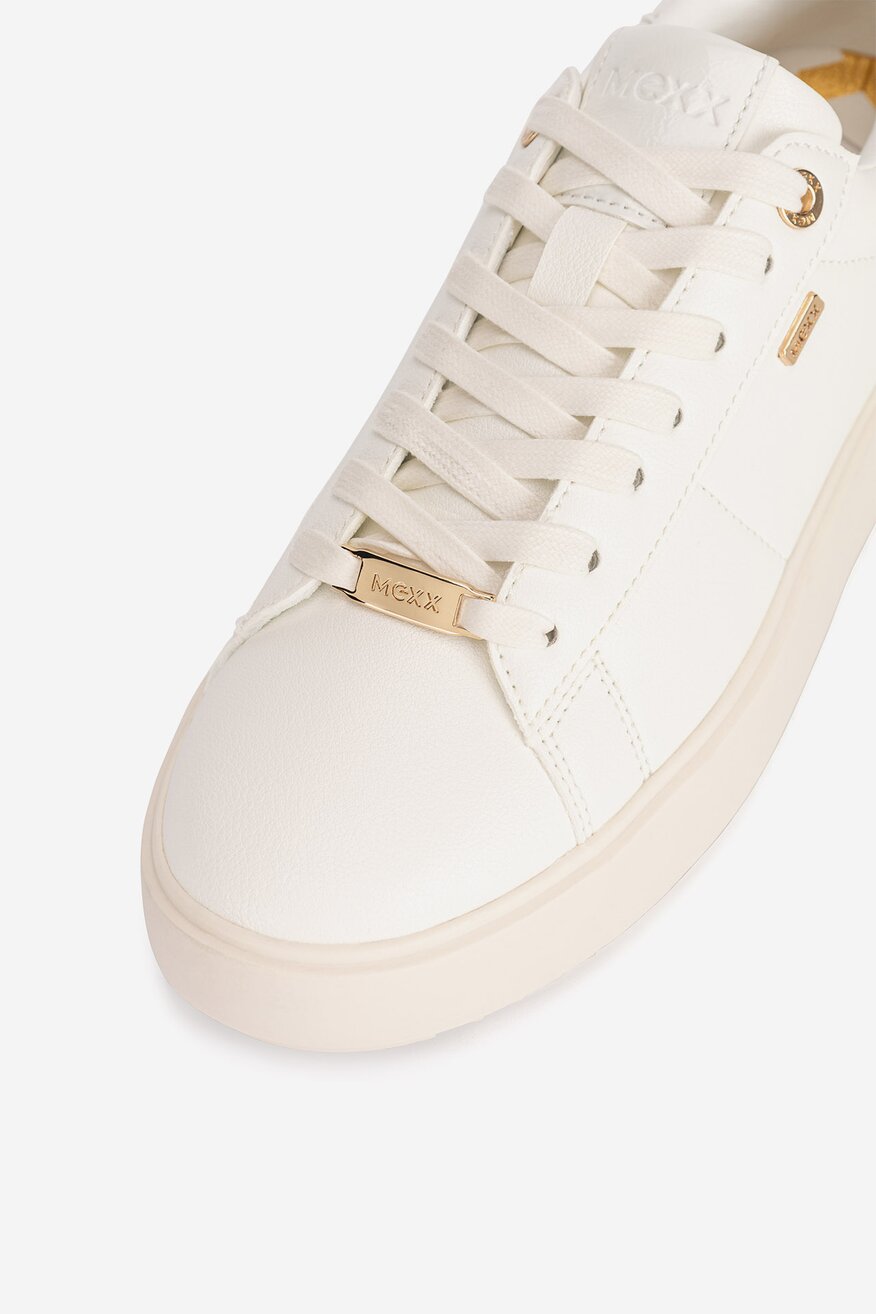 Sneakersy na platformie