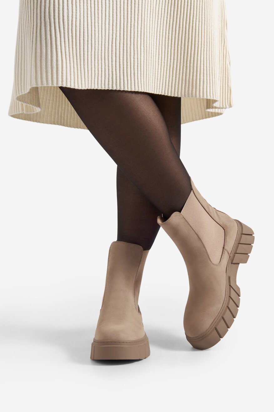 Sztyblety na platformie