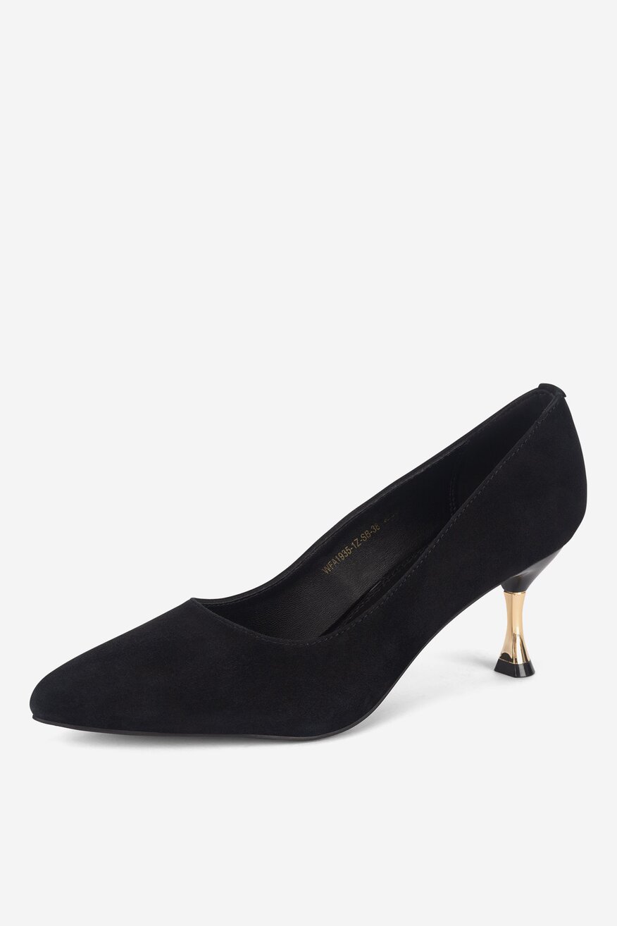 Czółenka skórzane