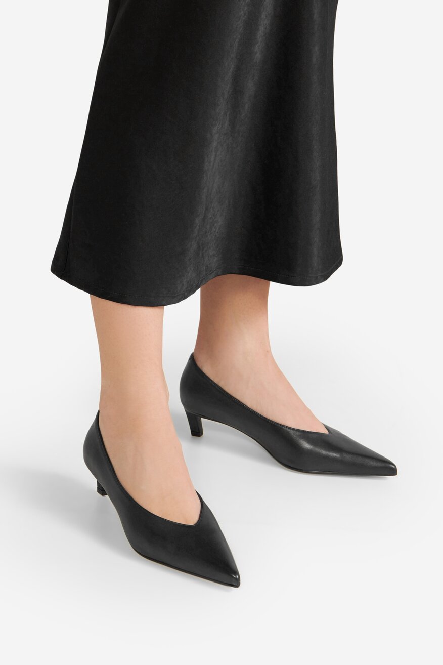 Skórzane czółenka