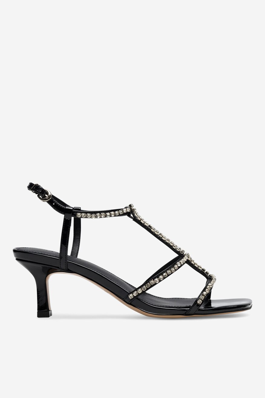 Sandały skórzane na obcasie