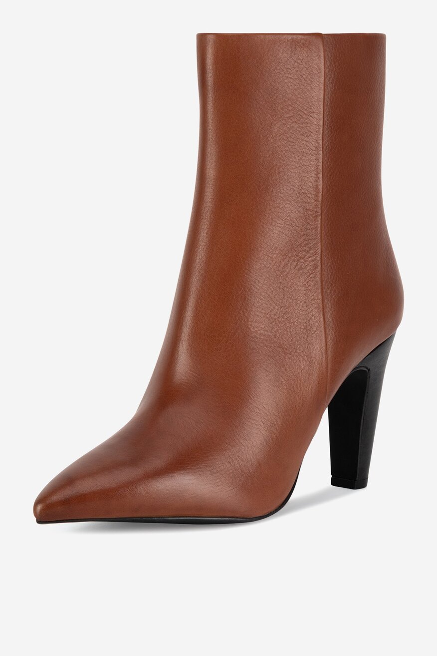 Botki skórzane na słupku