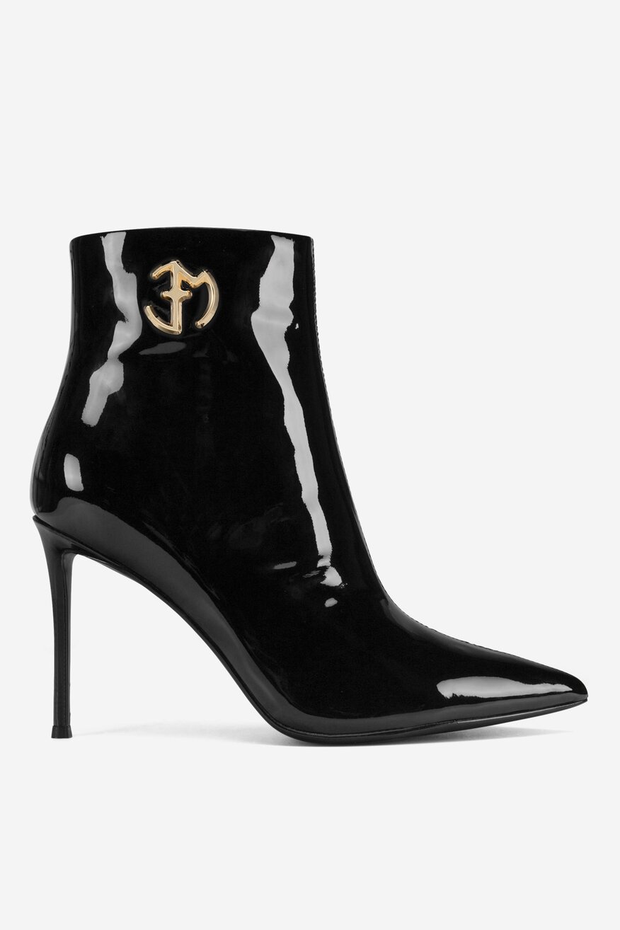 Botki skórzane na szpilce