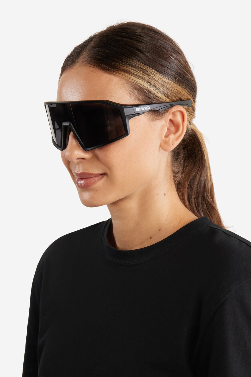 Okulary przeciwsłoneczne z filtrem UV-3