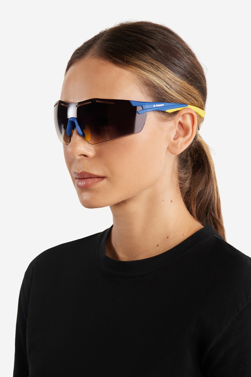 Okulary przeciwsłoneczne z filtrem UV-3