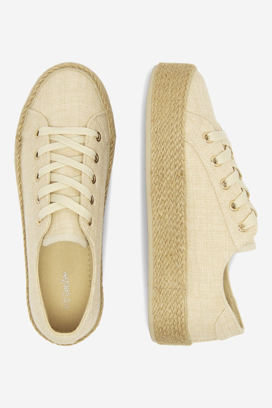 Espadryle na platformie