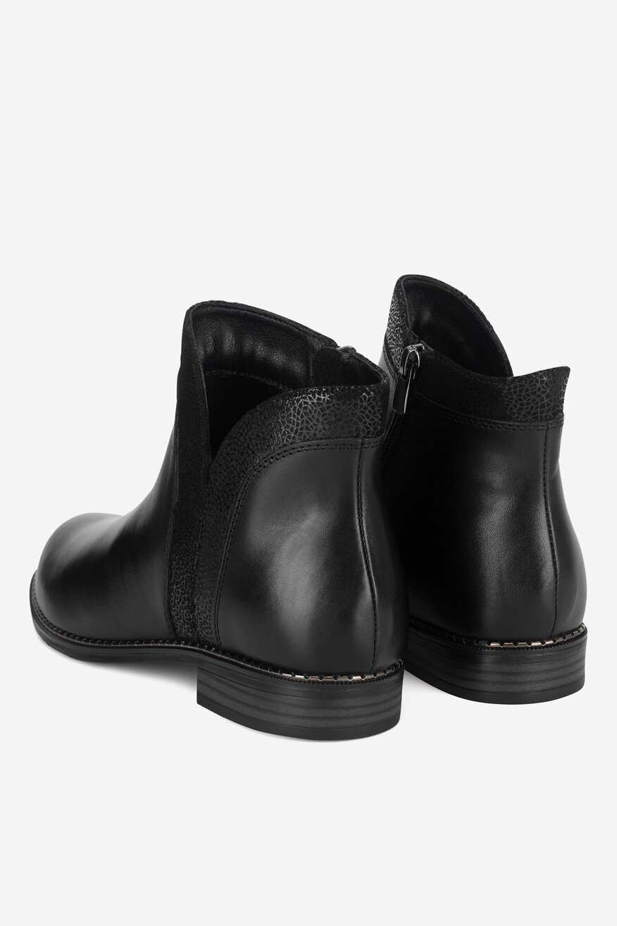 Botki skórzane
