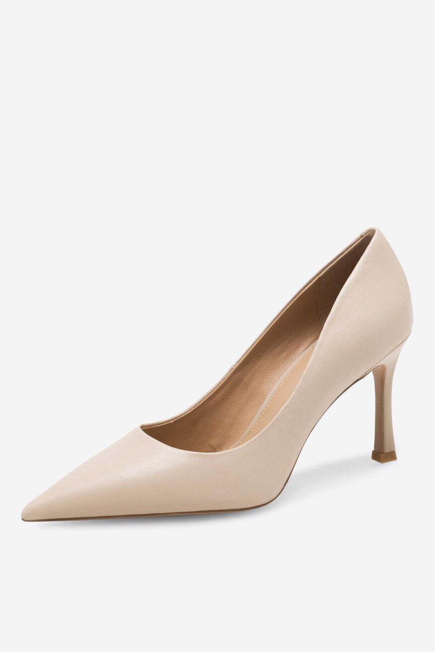 Czółenka skórzane na szpilce