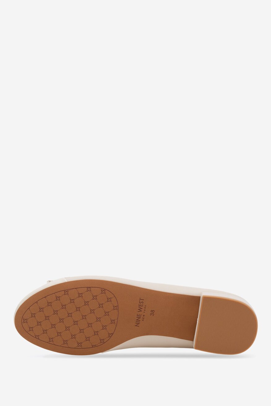 Czółenka na słupku