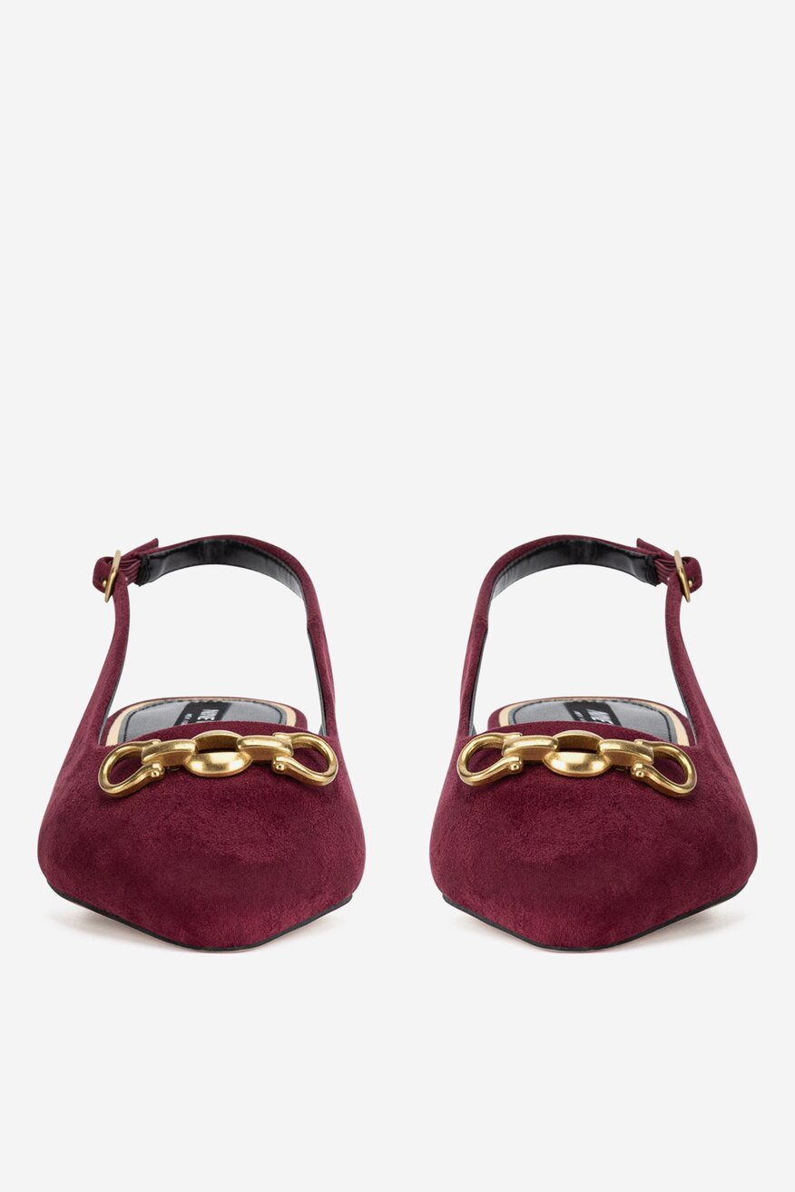 Baleriny z odkrytą piętą