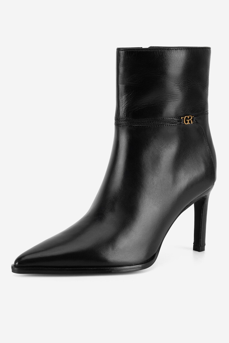 Botki skórzane na szpilce