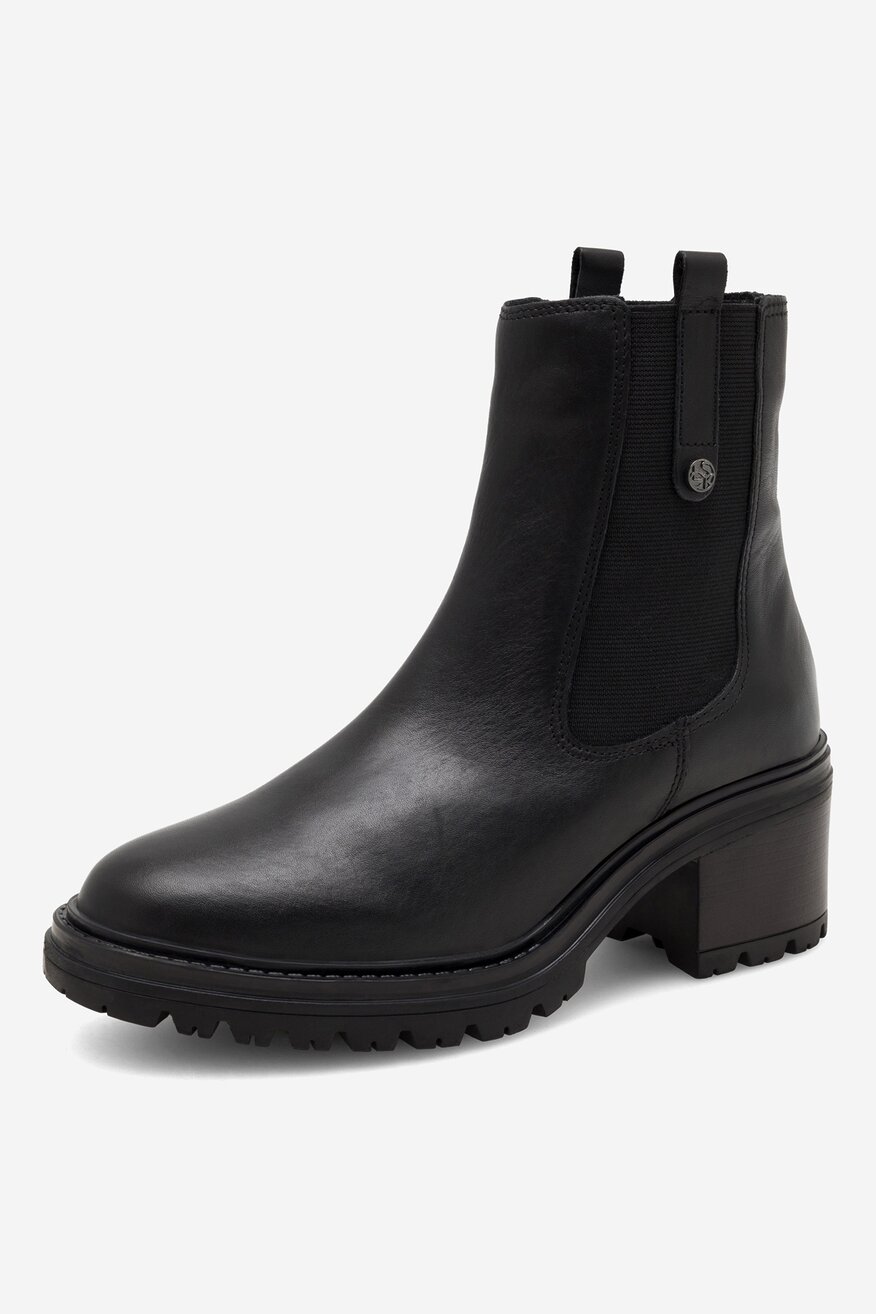 Botki skórzane na słupku