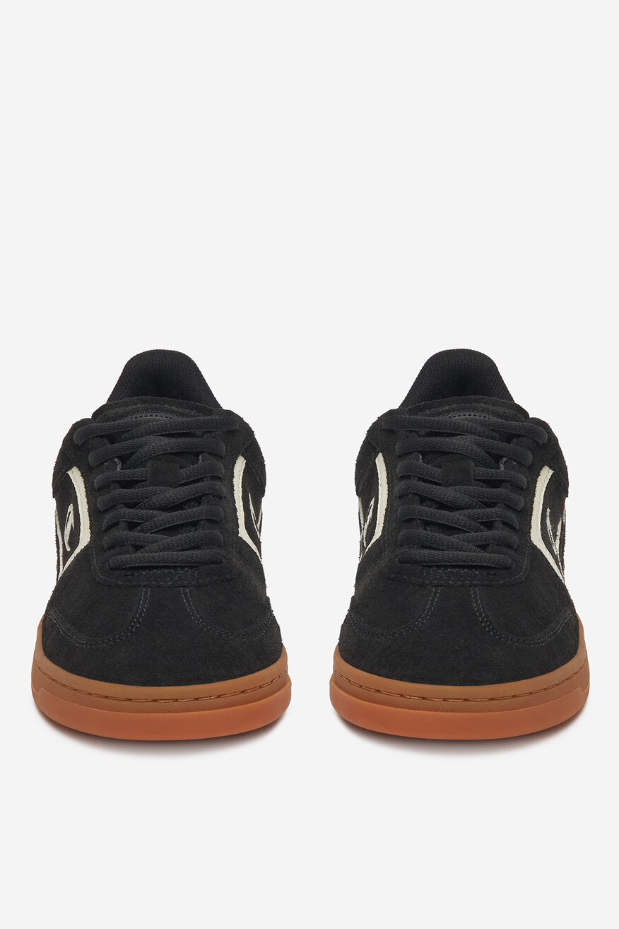 Skórzane obuwie sportowe