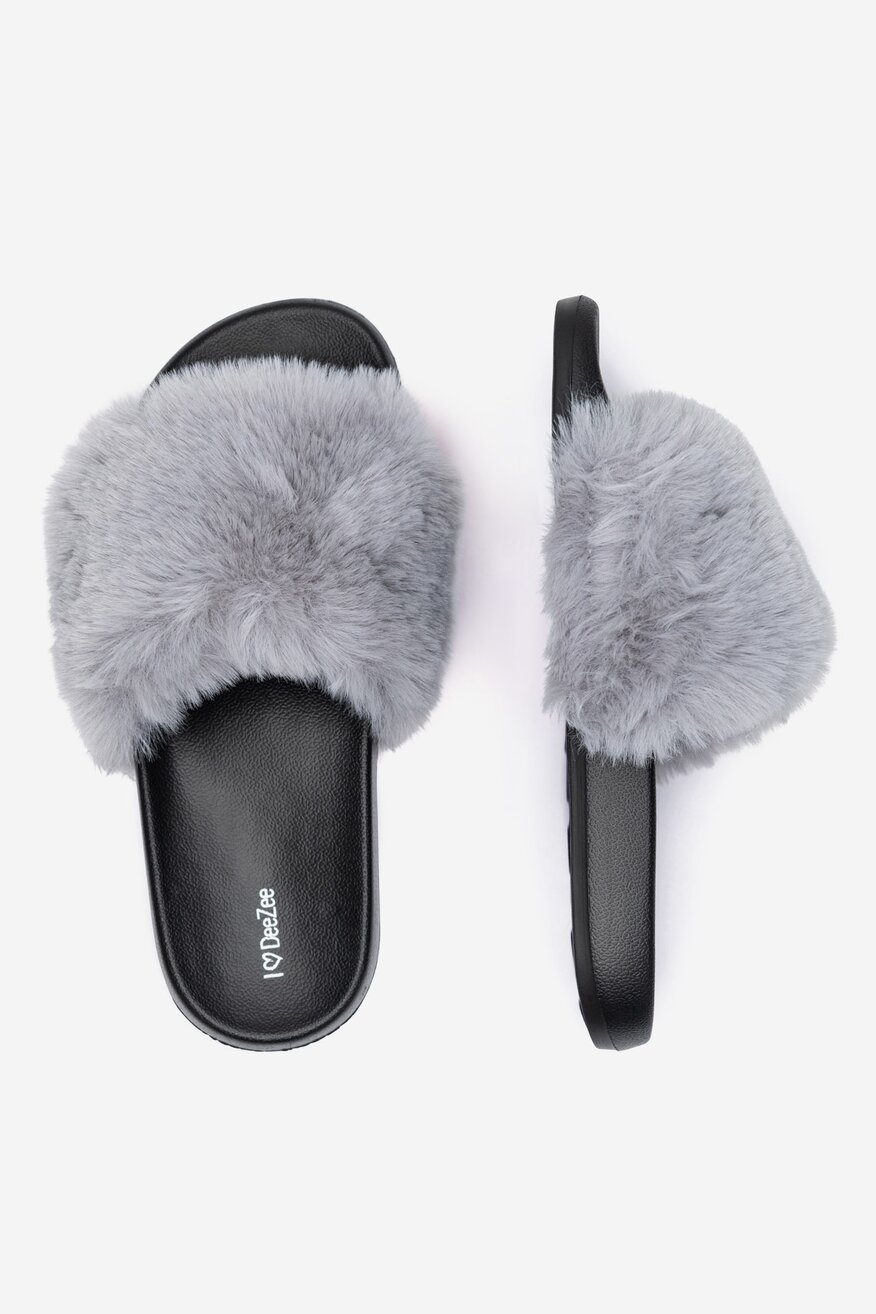 Klapki z futerkiem