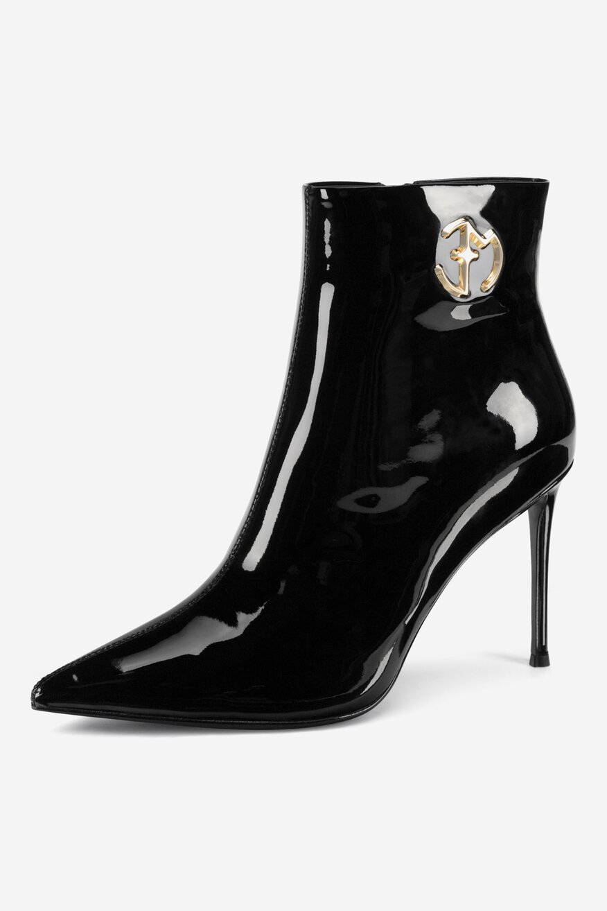 Botki skórzane na szpilce