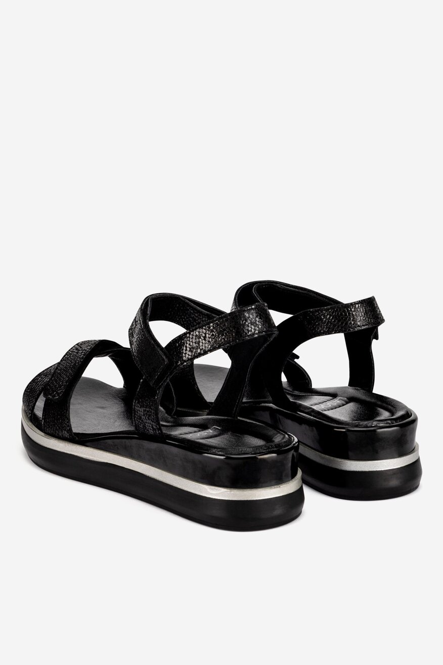 Sandały skórzane na rzepy