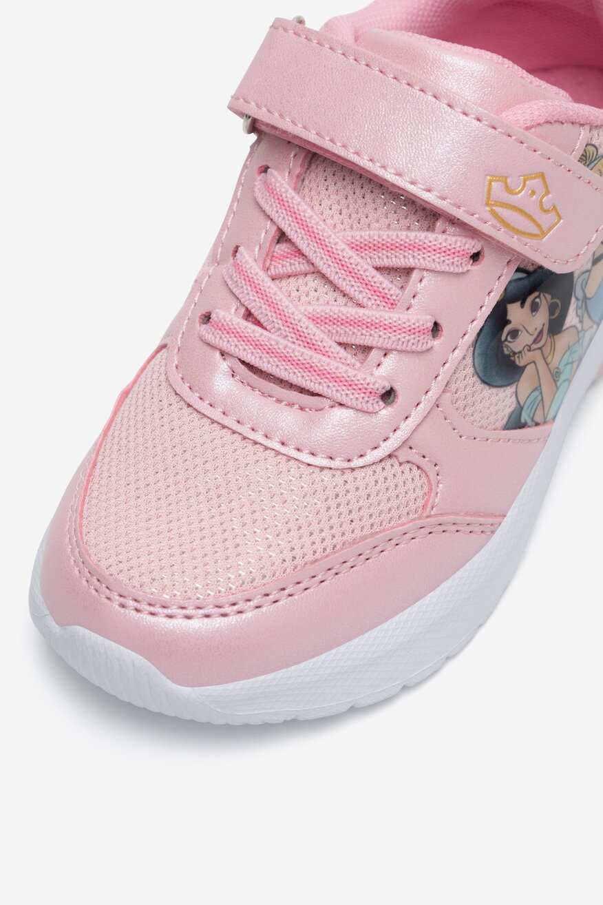 Buty sportowe z migającymi diodami