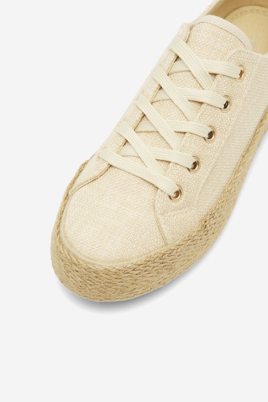 Espadryle na platformie