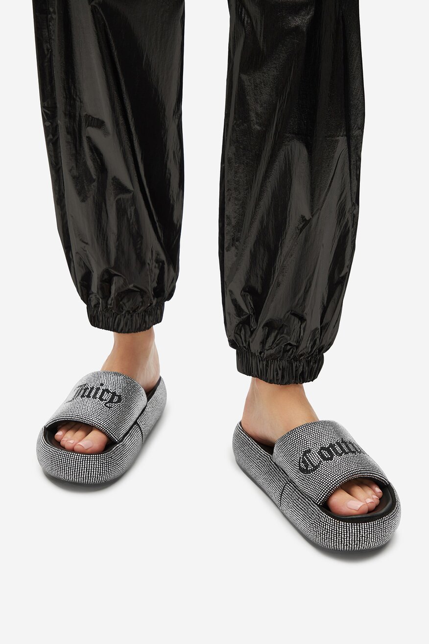 Klapki na platformie