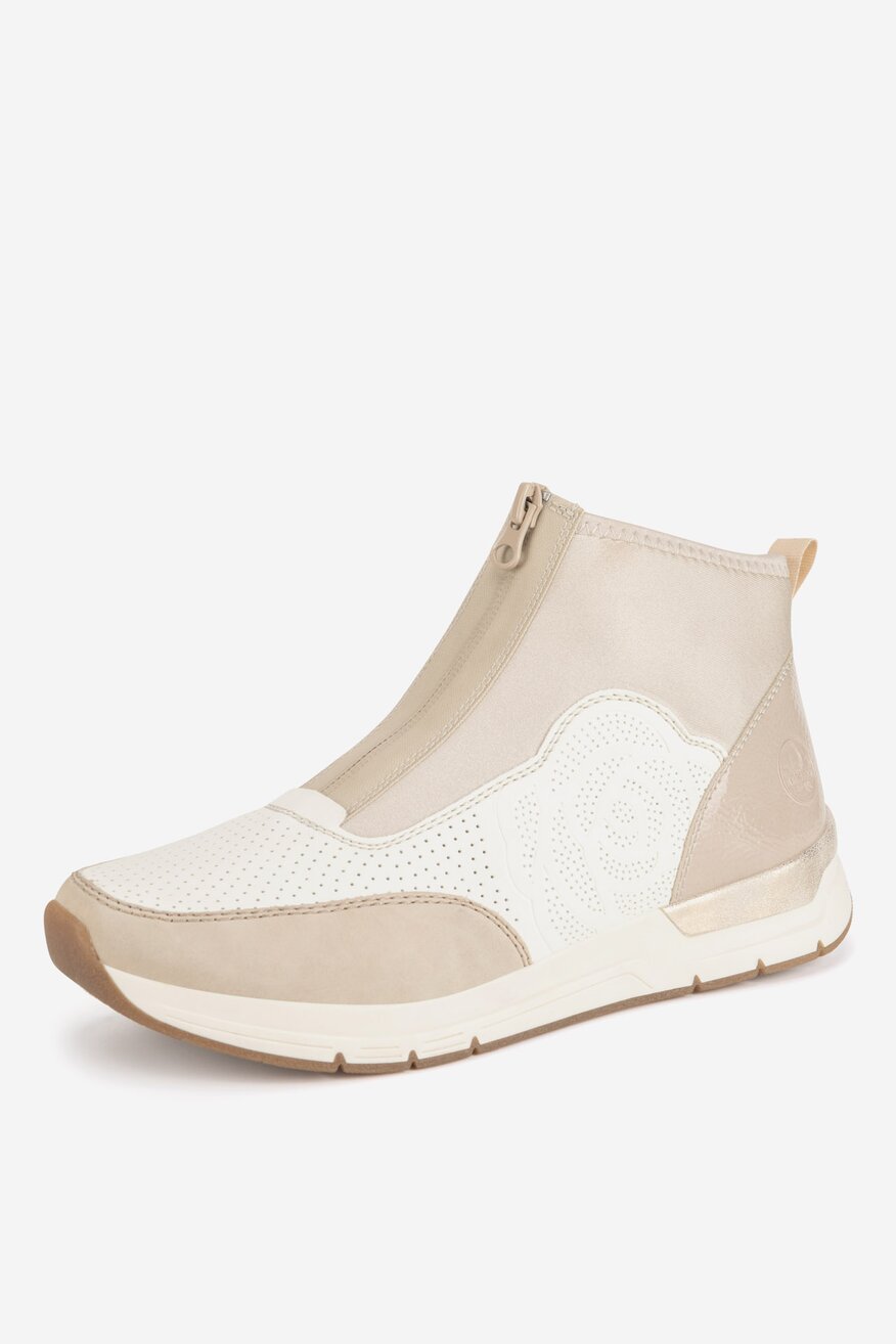 Sneakersy na koturnie