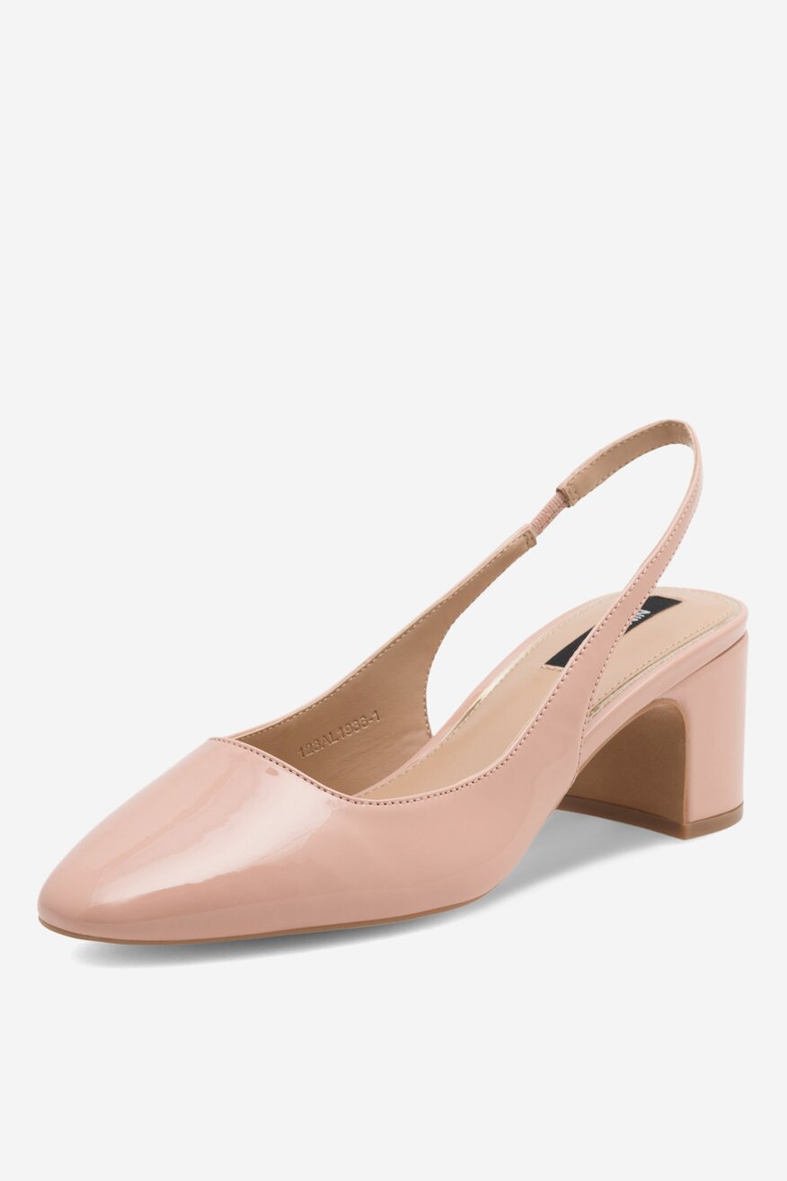 Czółenka na słupku