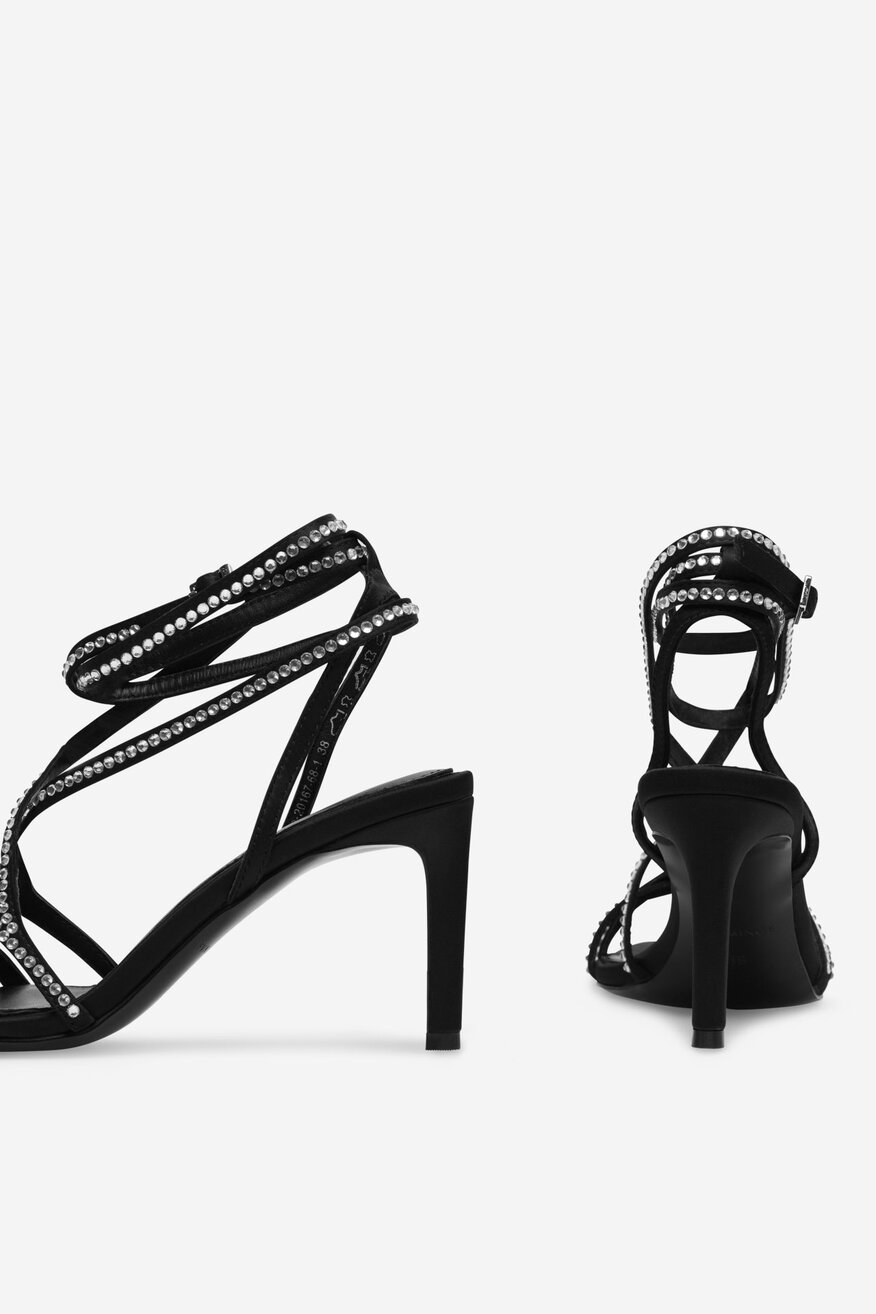 Sandały na szpilce