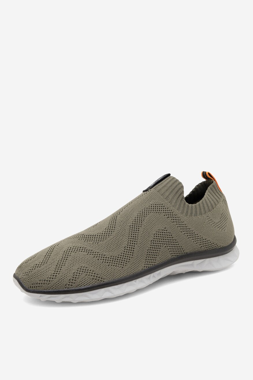 Buty sportowe wsuwane