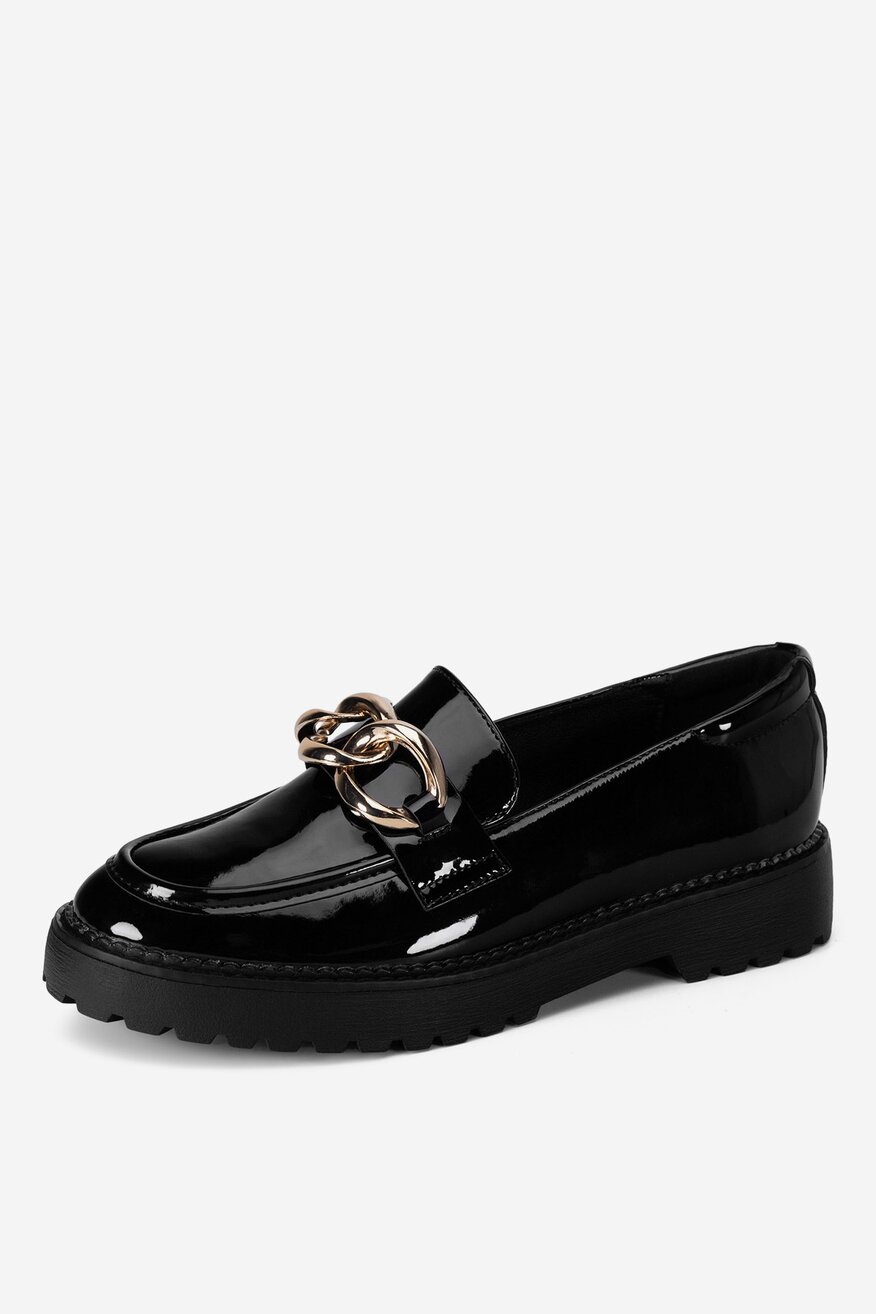 Loafersy lakierowane
