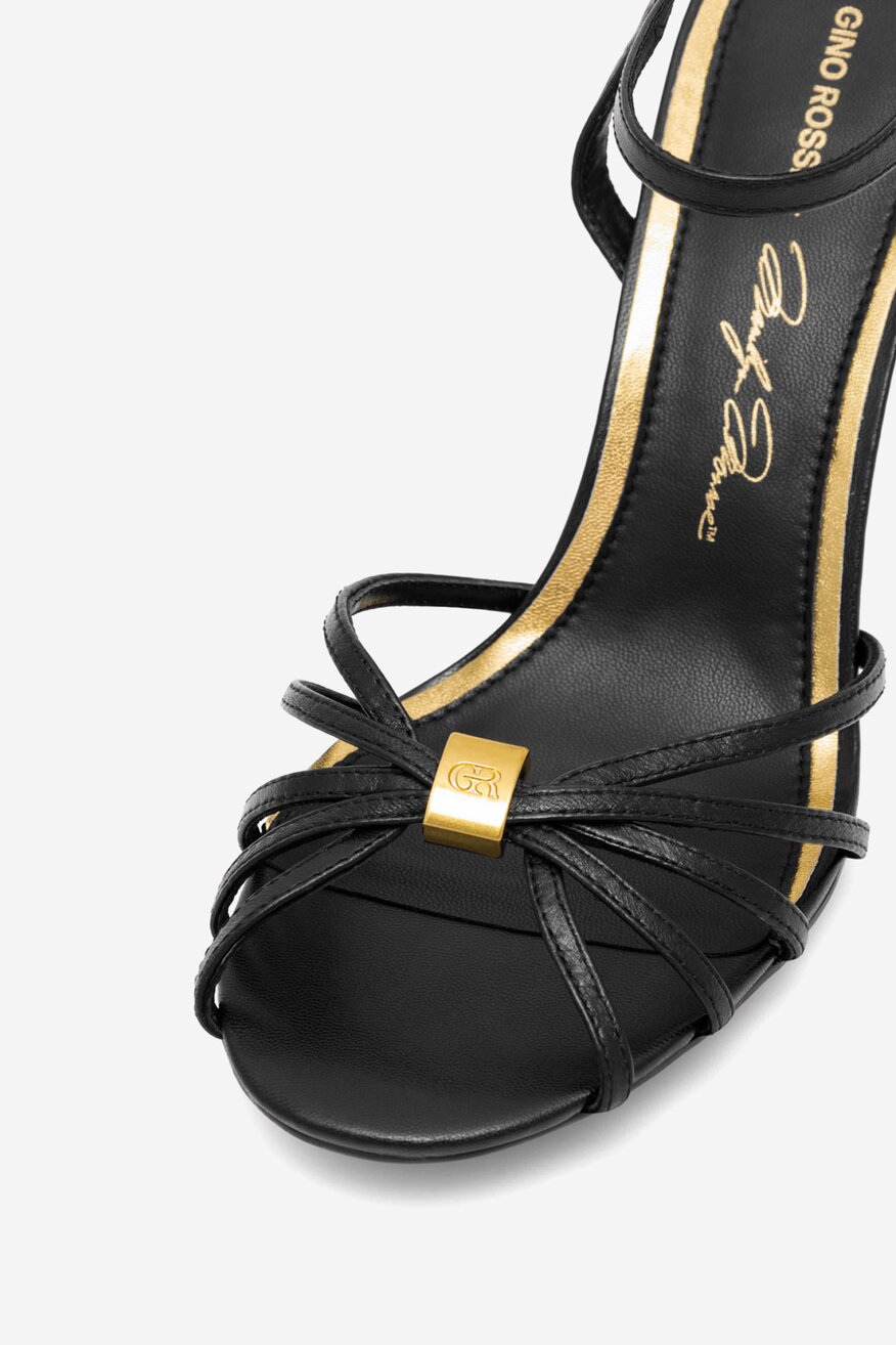 Sandały skórzane na szpilce