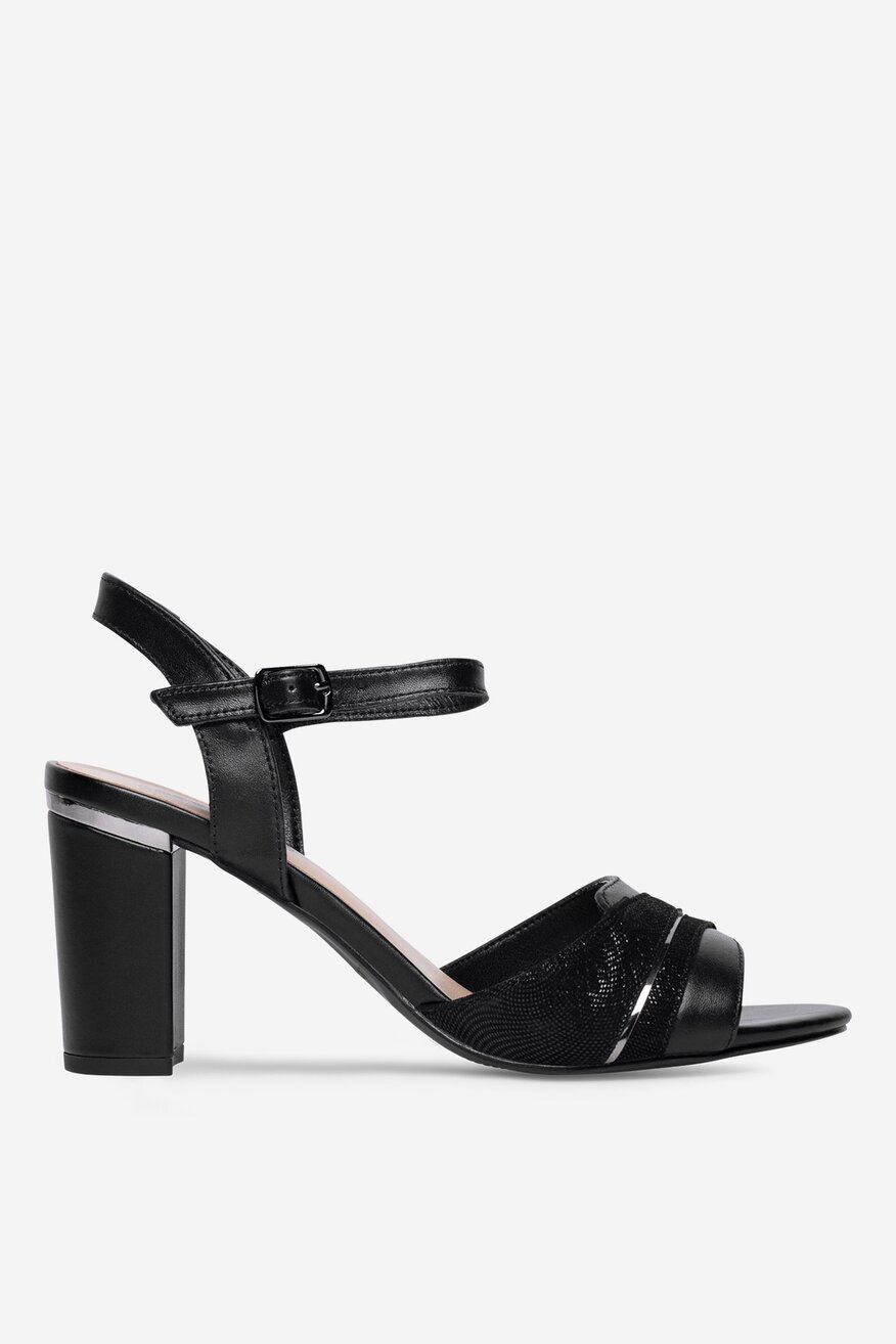 Sandały skórzane na słupku