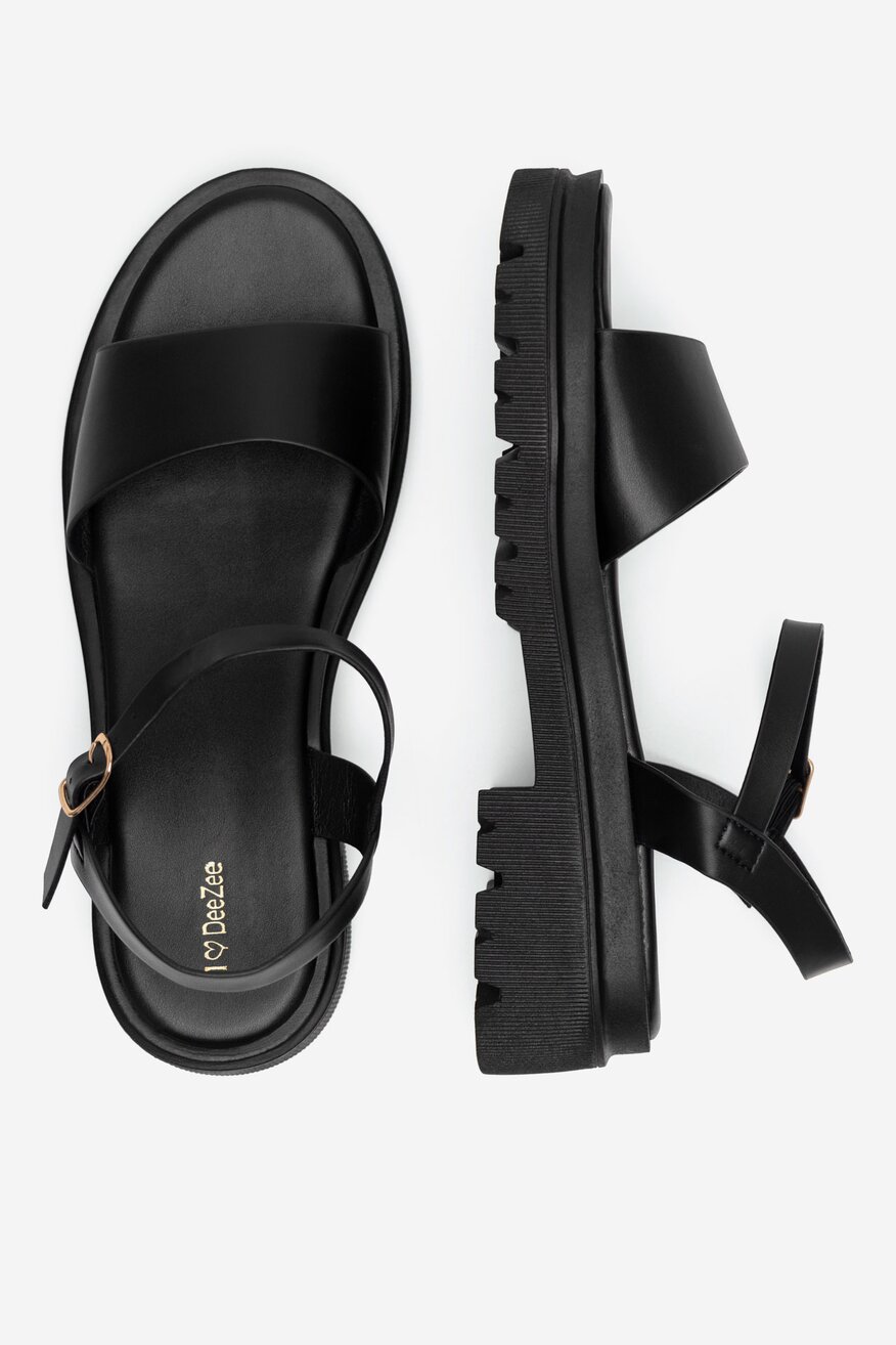 Sandały na grubej podeszwie