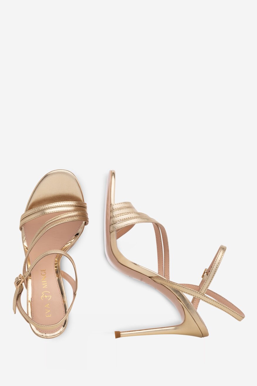 Sandały skórzane na szpilce