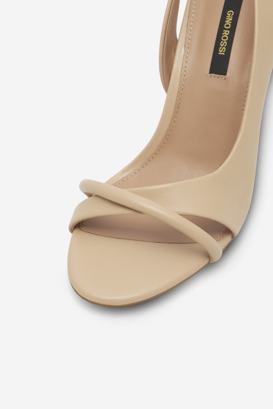 Sandały skórzane na szpilce