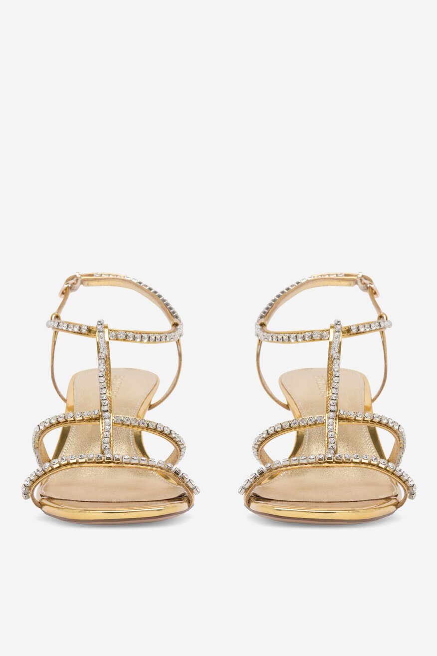 Sandały skórzane na obcasie