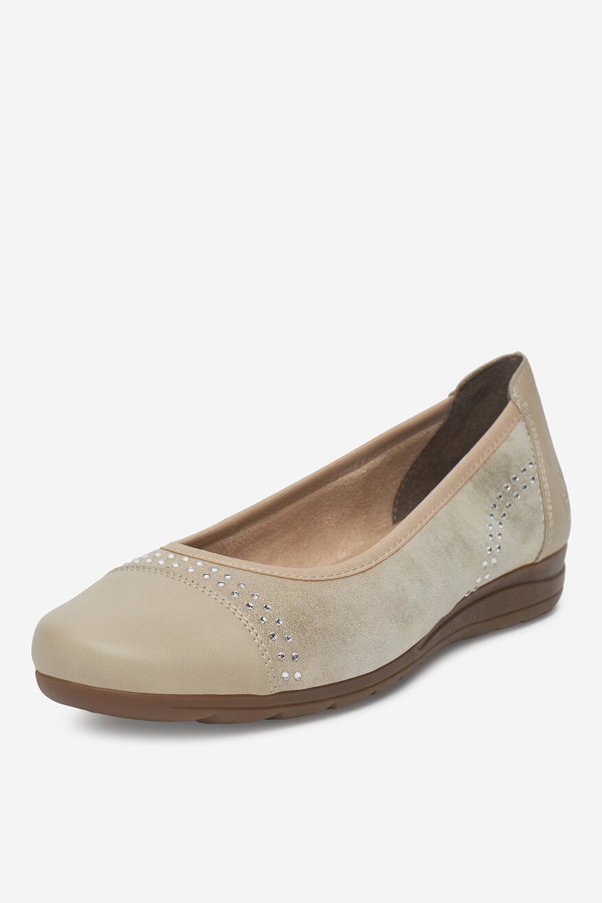 Czółenka skórzane