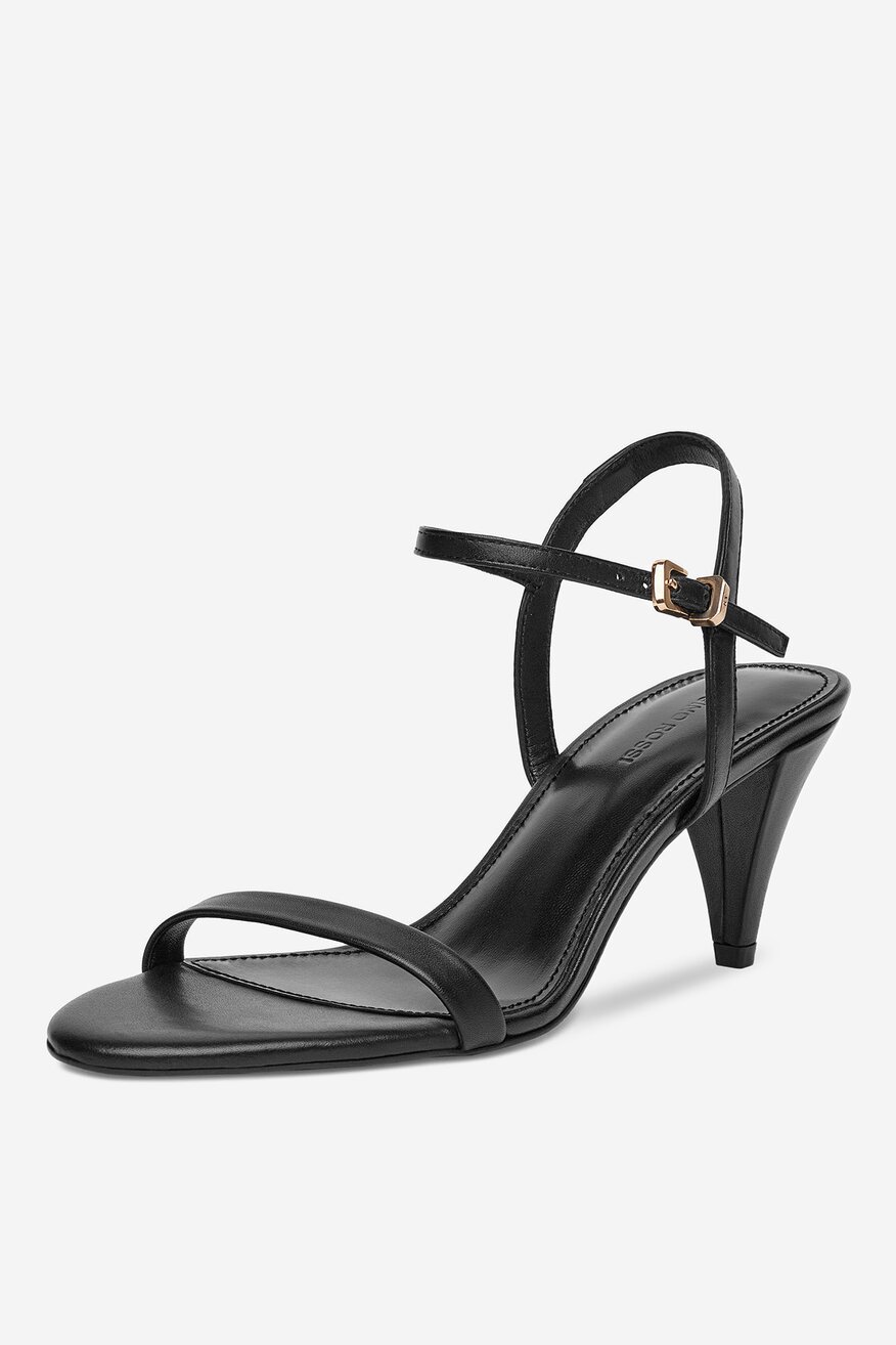 Sandały skórzane na obcasie