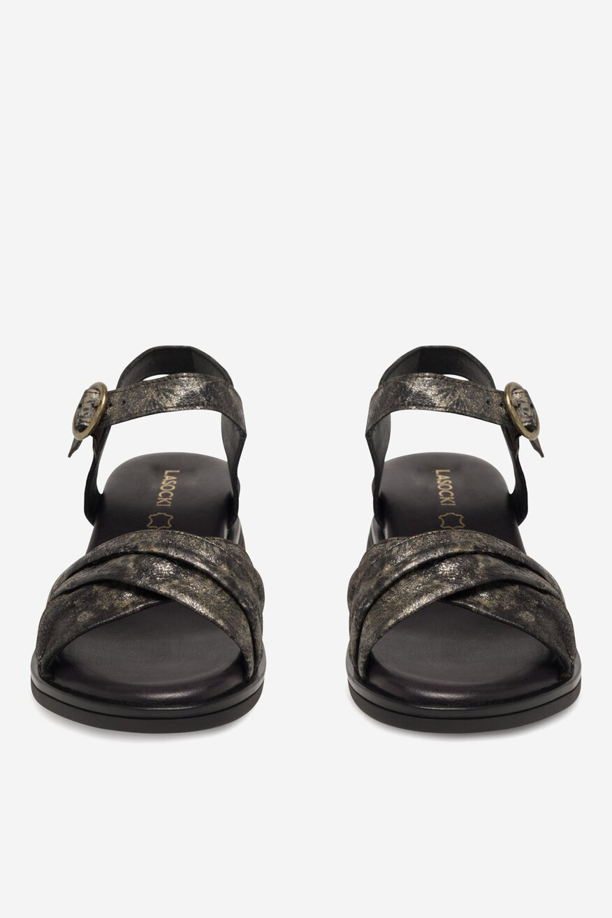 Sandały skórzane na koturnie