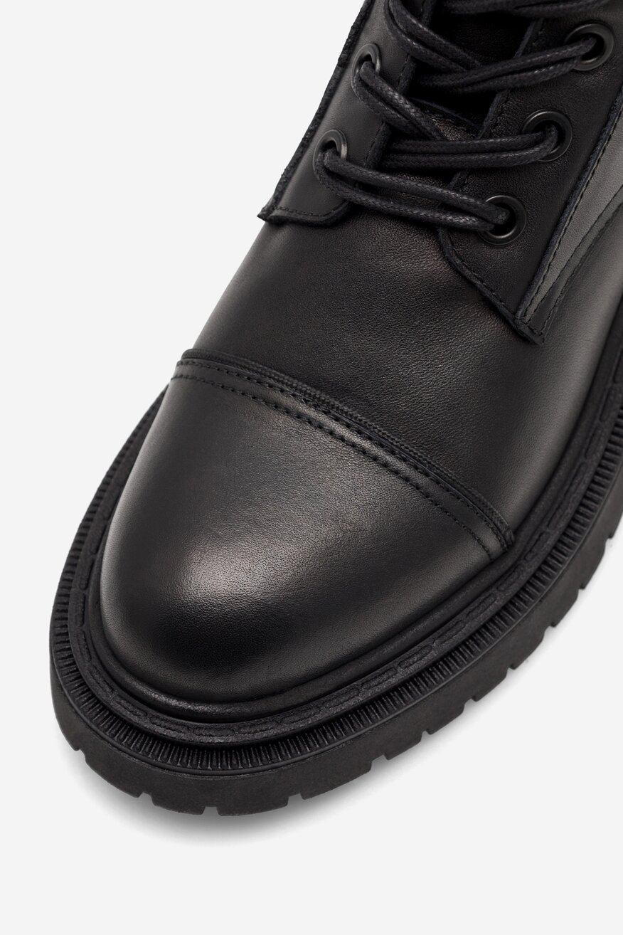 Trzewiki skórzane