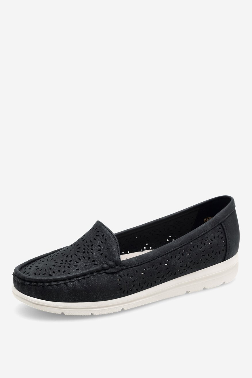 Mokasyny na koturnie