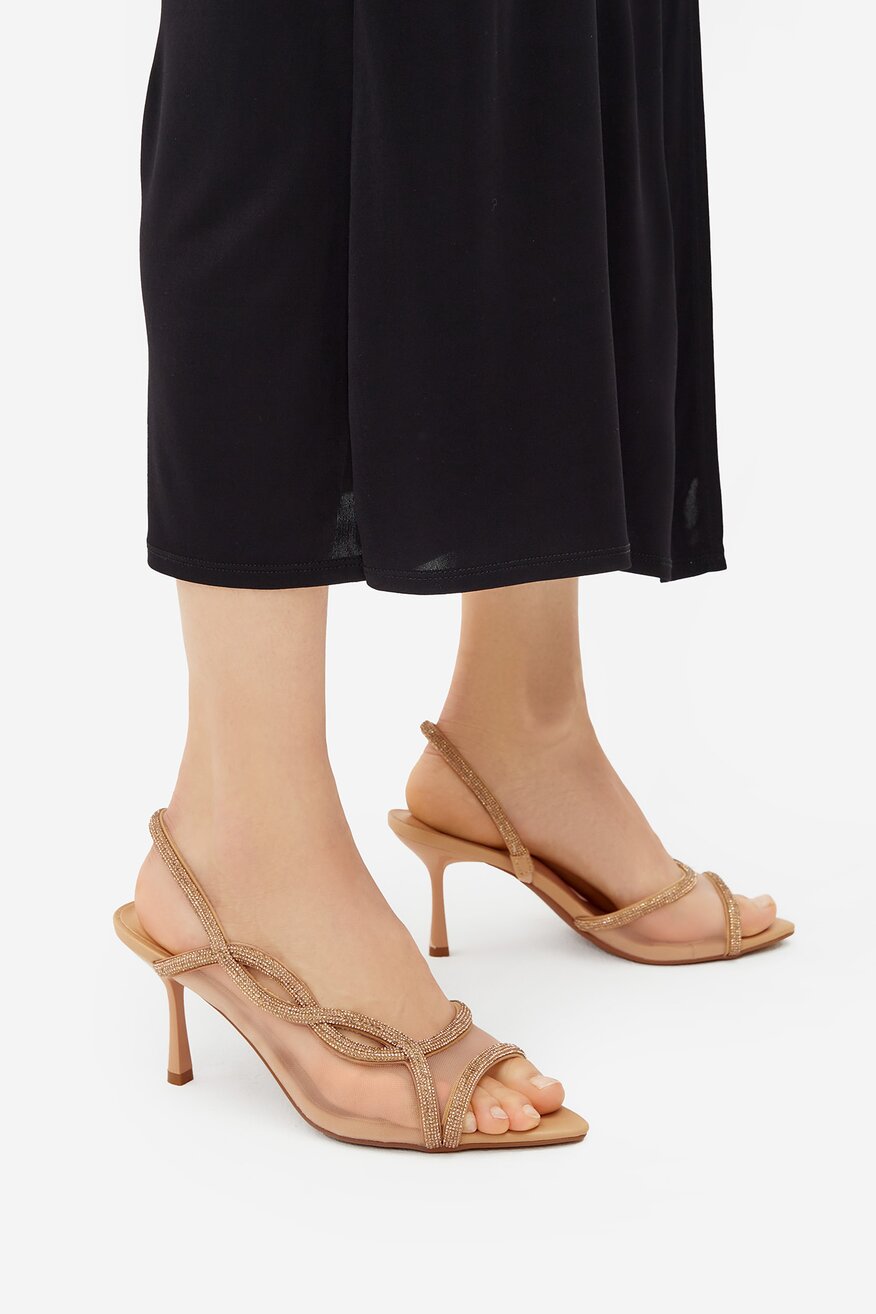 Sandały na szpilce