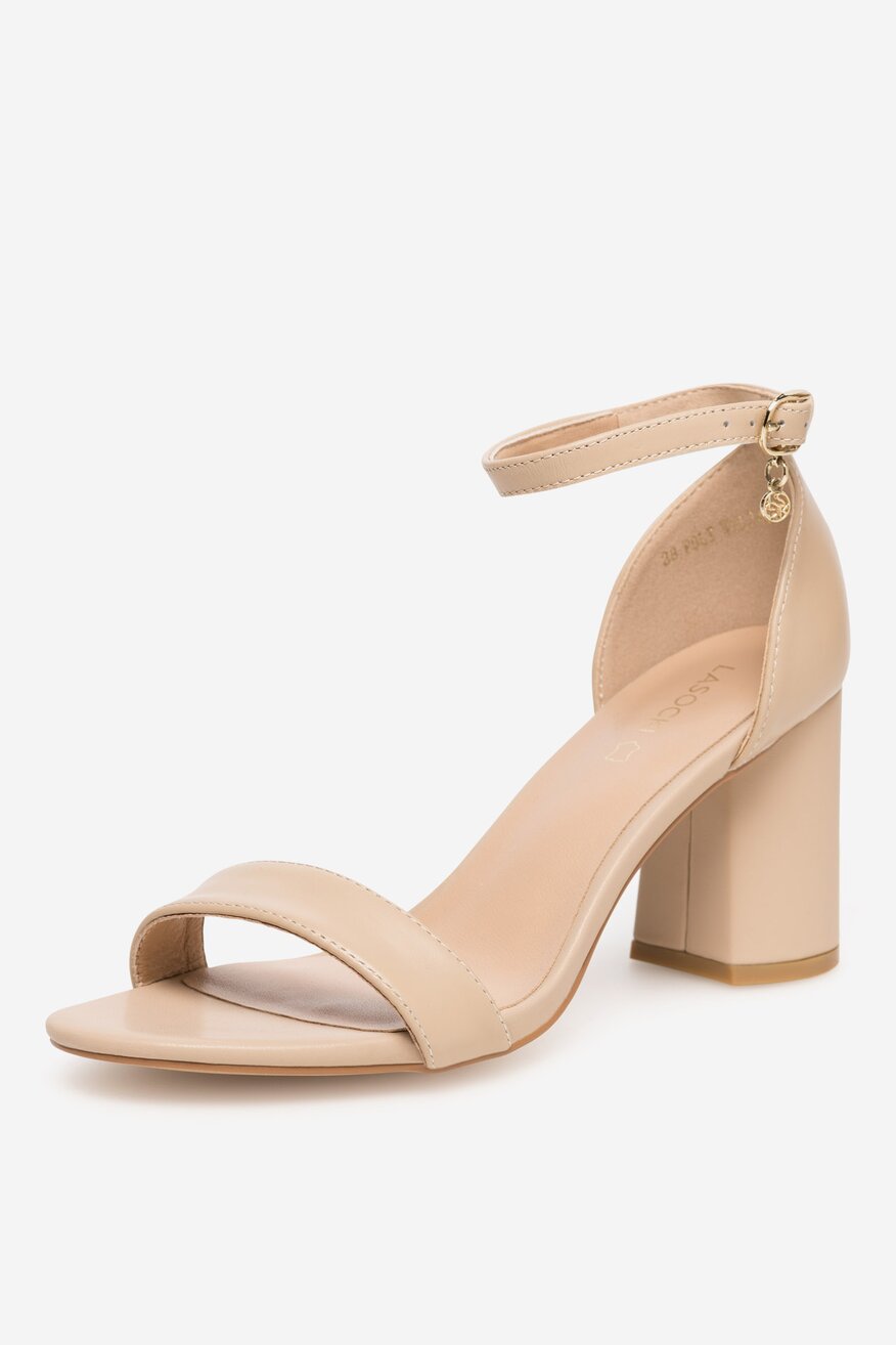 Sandały skórzane na słupku